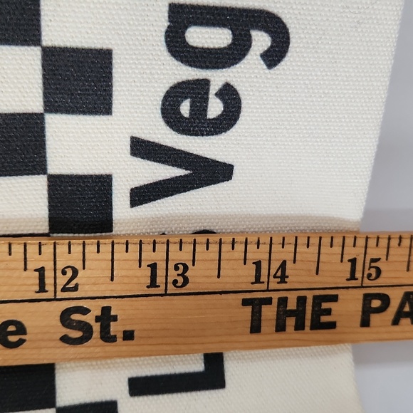 Formula 1 Caesars Racting Tote Bag - Picture 4 of 7